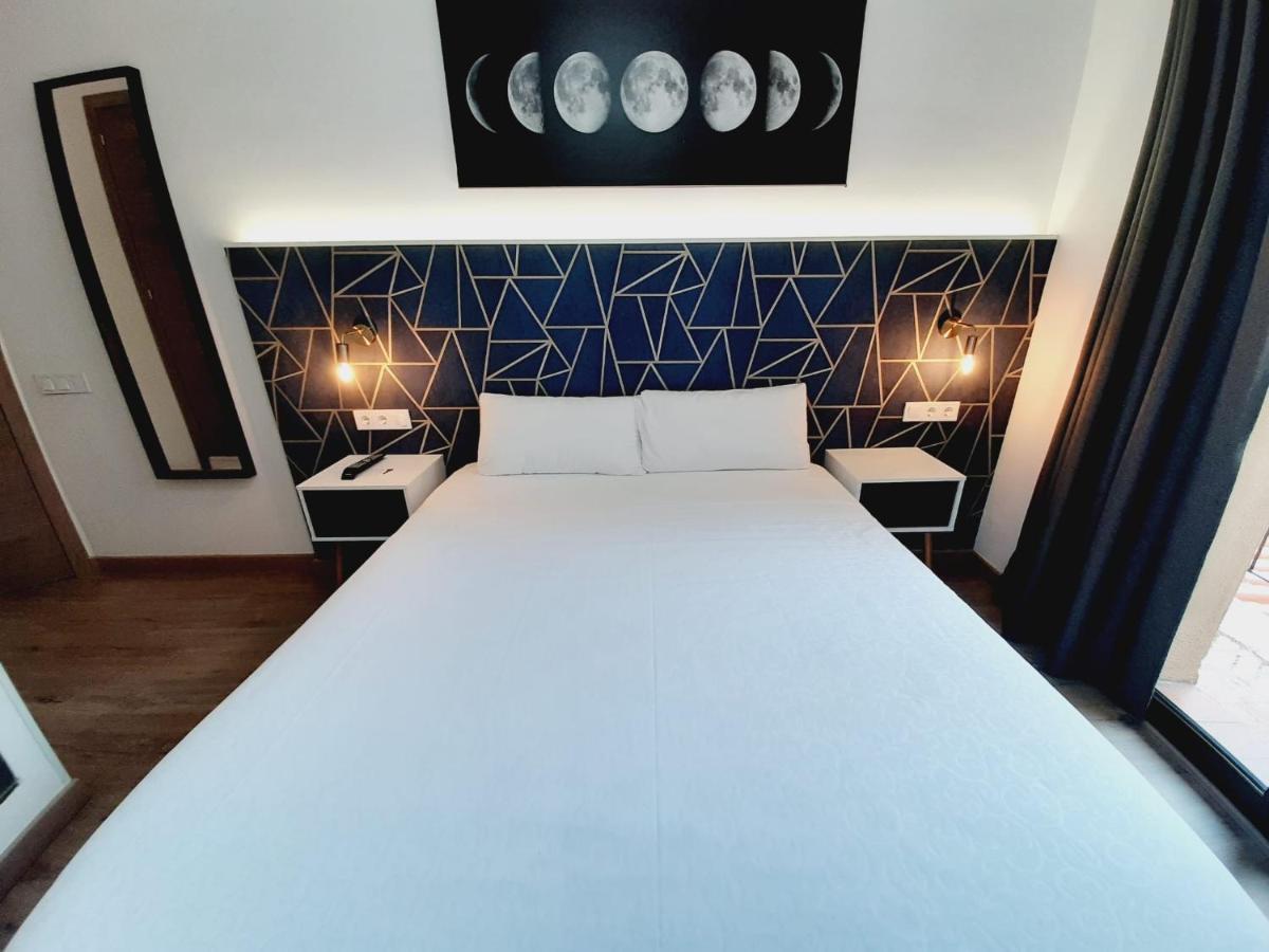 Hostal Laia By Gaiarooms, Barcelona